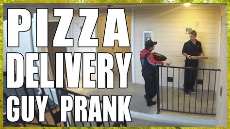 naked pizza prank|Pizza delivery man keeps straight face during nude banana prank.